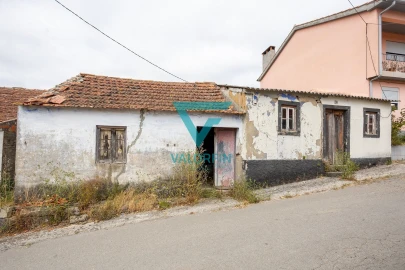 Moradia T3 para Venda em Almagreira