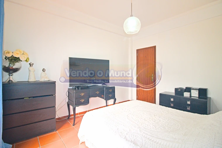Apartamento T4 para Venda em Salvaterra de Magos e Foros de Salvaterra Foto 11