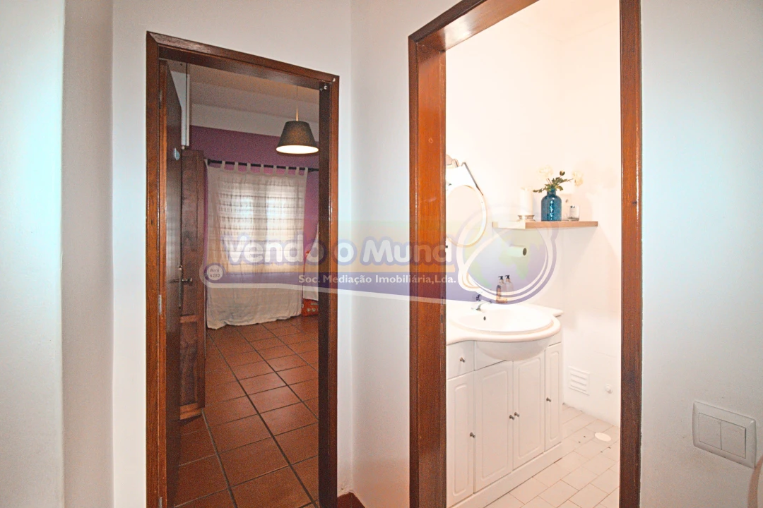 Apartamento T4 para Venda em Salvaterra de Magos e Foros de Salvaterra Foto 18