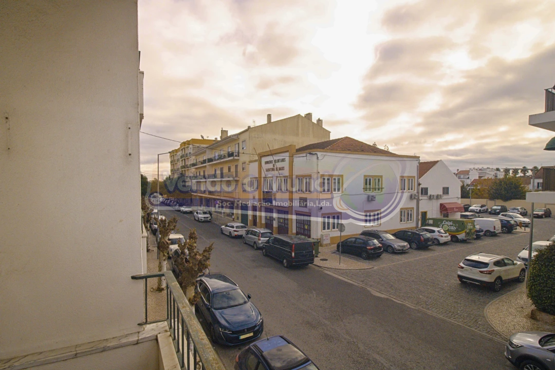 Apartamento T4 para Venda em Salvaterra de Magos e Foros de Salvaterra Foto 2