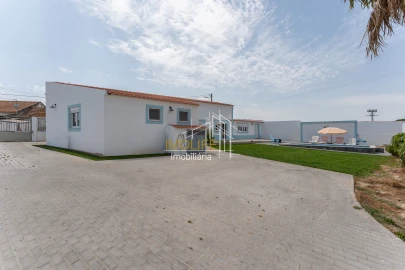 Moradia T4 para Venda em Moita
