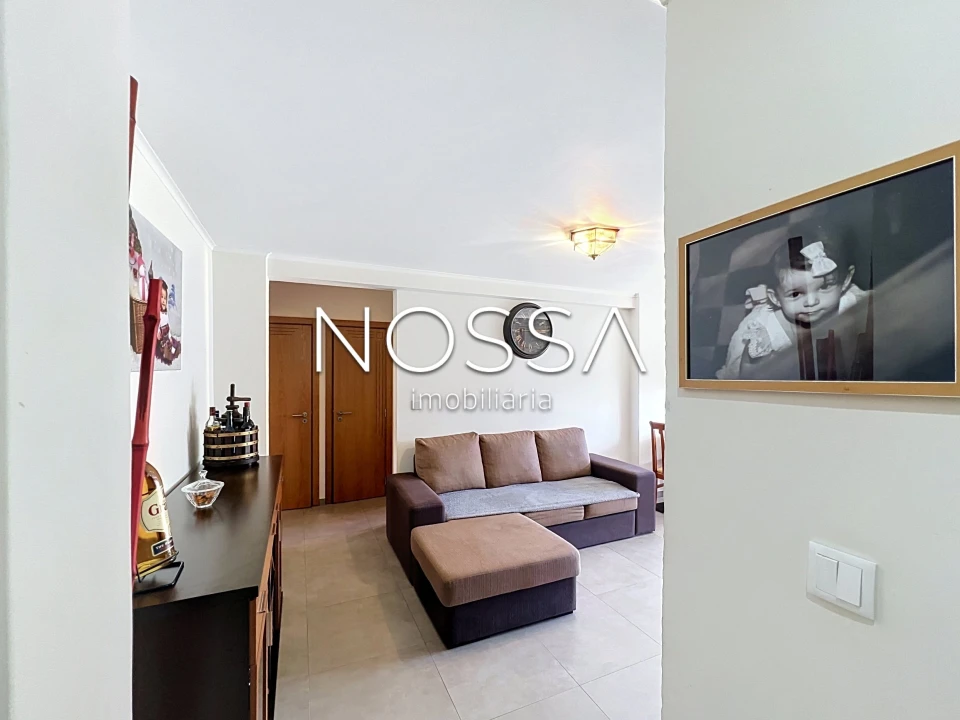 Apartamento T3 para Venda em São Domingos de Benfica Foto 4