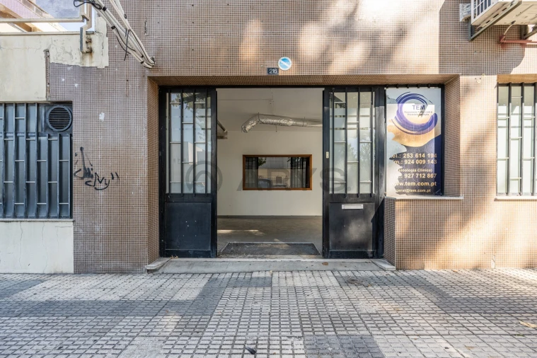 Loja para Venda em Braga (São José de São Lázaro e São João do Souto) Foto 3