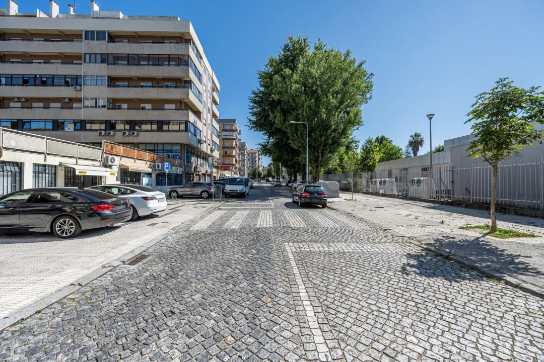 Loja para Venda em Braga (São José de São Lázaro e São João do Souto) Foto 19