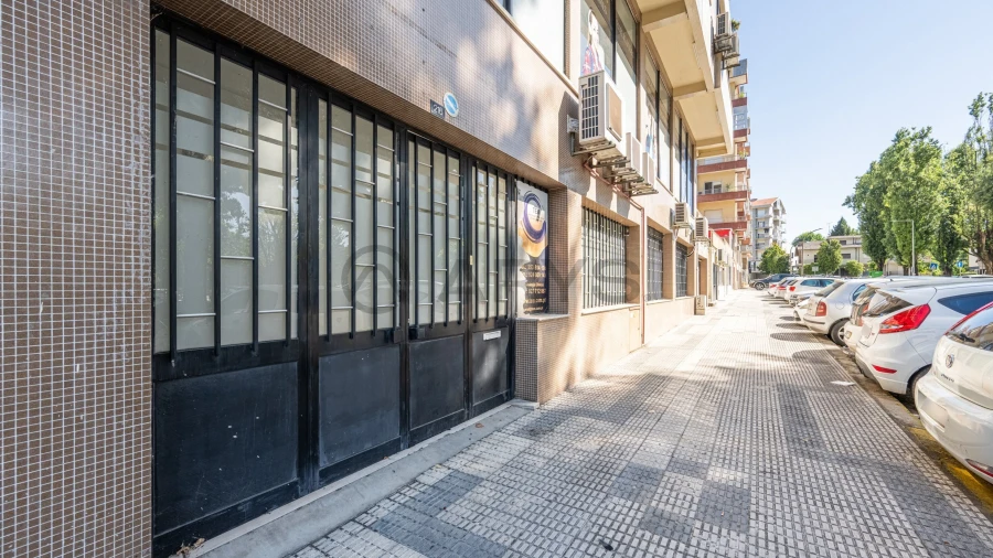 Loja para Venda em Braga (São José de São Lázaro e São João do Souto)