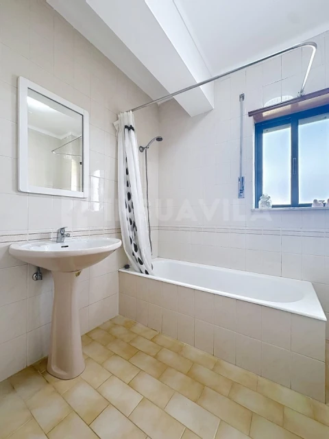Apartamento T3 para Venda em Vila Praia de Ancora