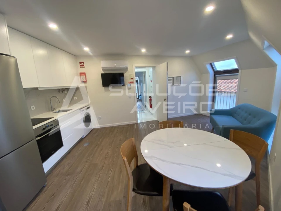 Apartamento T1 para Venda em Glória e Vera Cruz Foto 26
