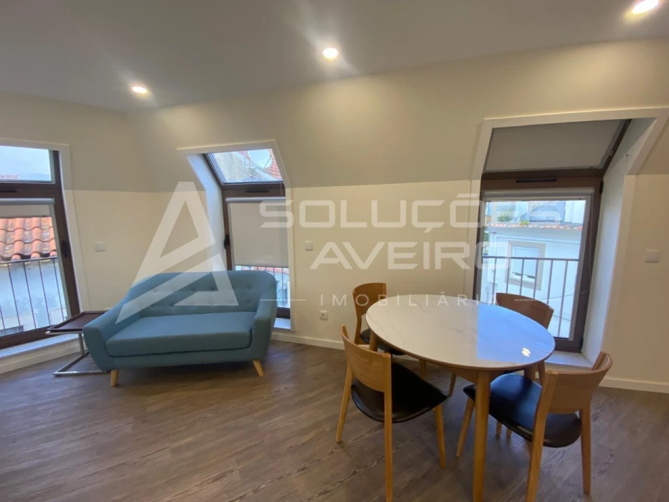 Apartamento T1 para Venda em Glória e Vera Cruz Foto 29