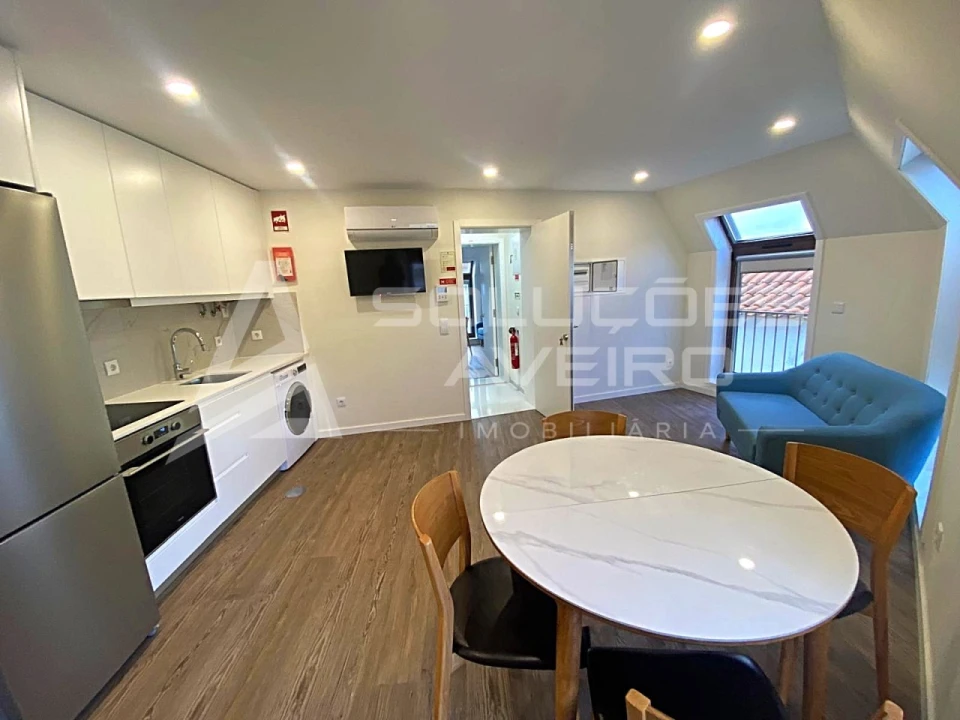 Apartamento T1 para Venda em Glória e Vera Cruz Foto 40