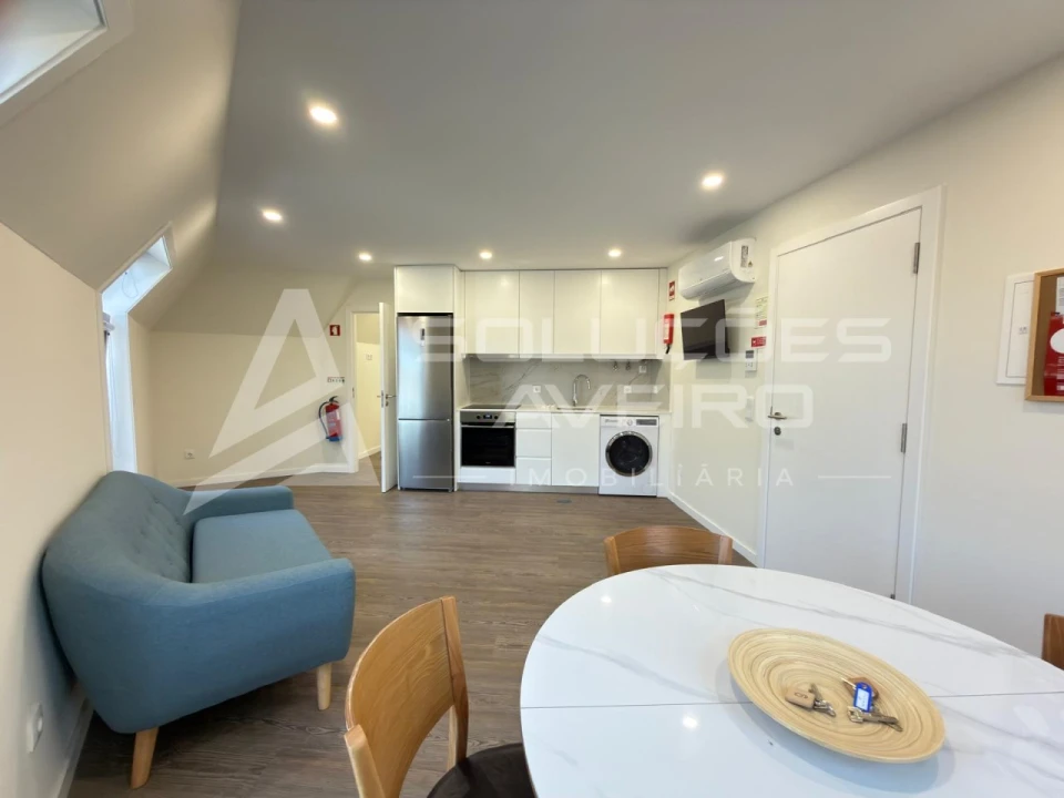 Apartamento T1 para Venda em Glória e Vera Cruz Foto 5