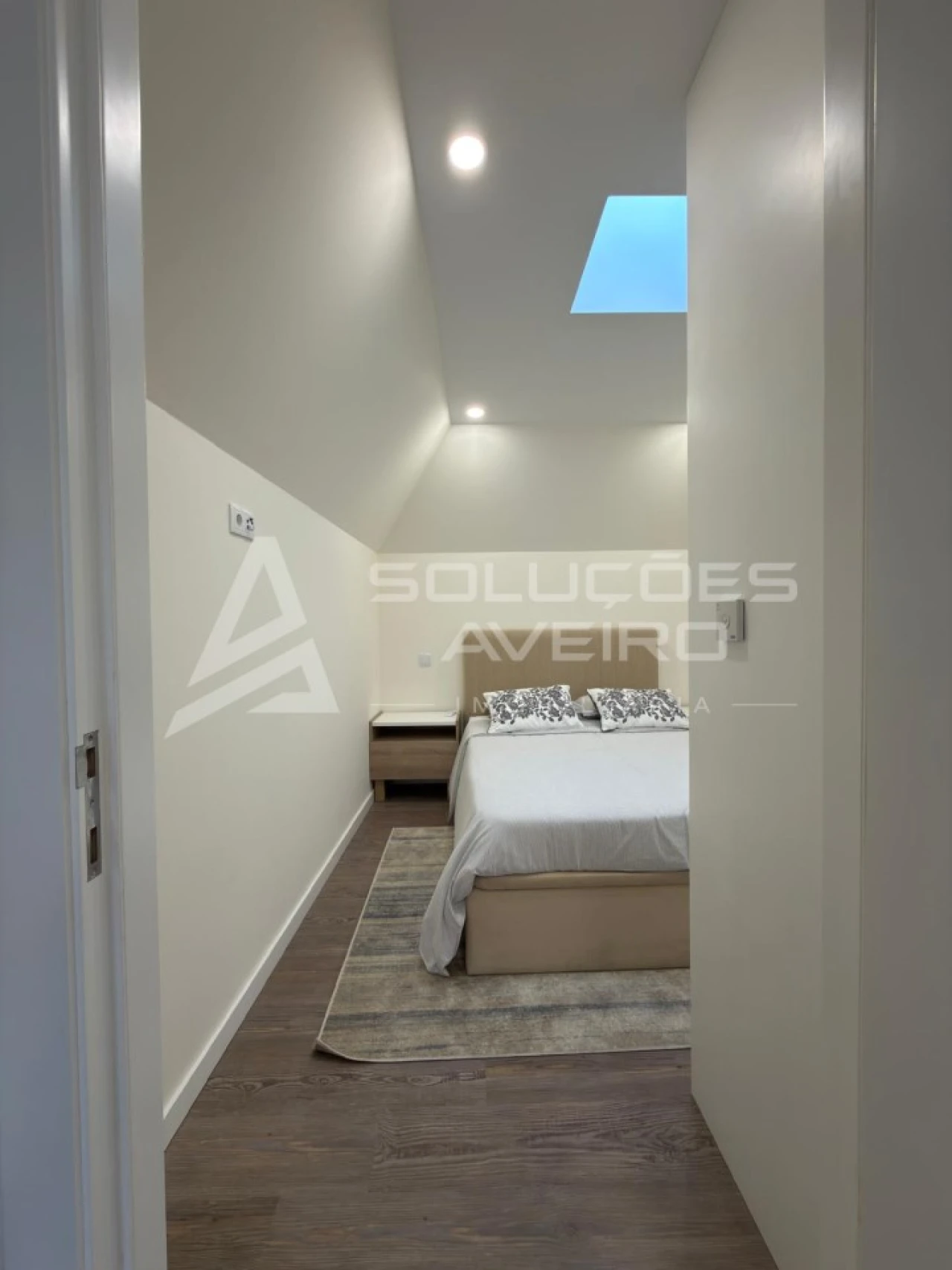 Apartamento T1 para Venda em Glória e Vera Cruz Foto 7