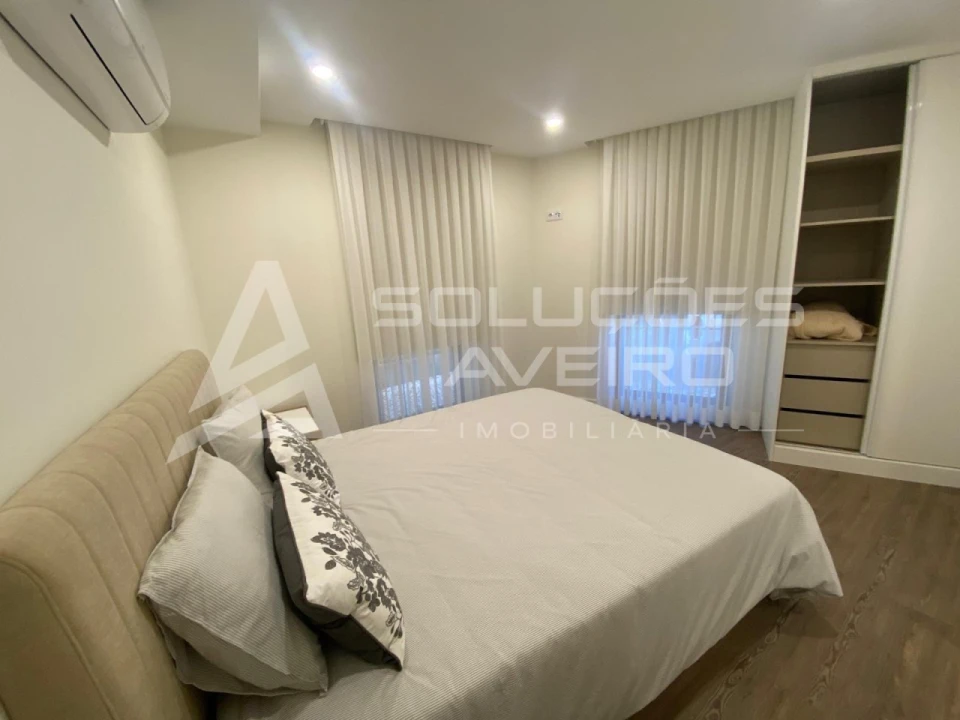 Apartamento T1 para Venda em Glória e Vera Cruz Foto 8