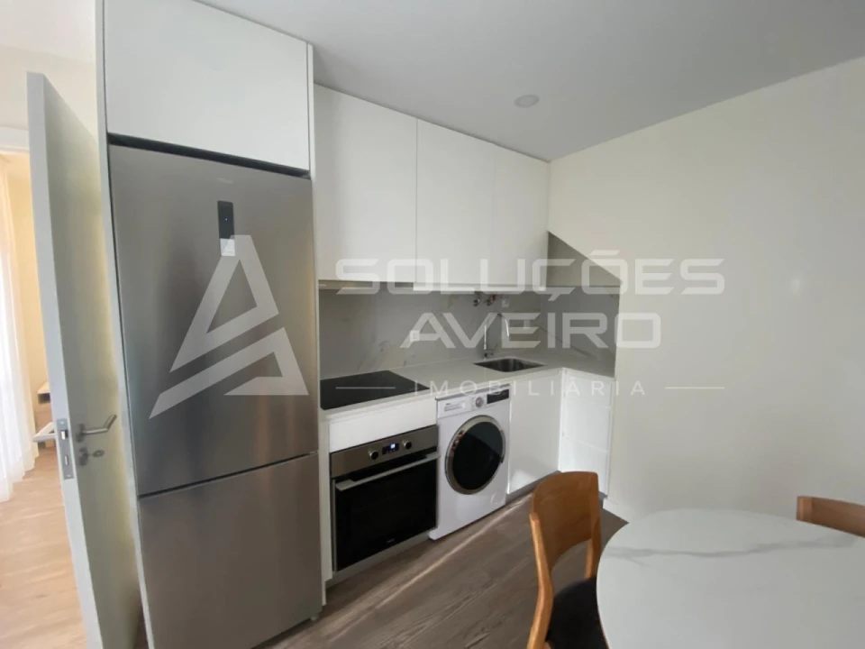 Apartamento T1 para Venda em Glória e Vera Cruz Foto 24