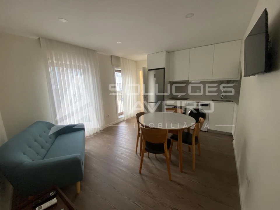 Apartamento T1 para Venda em Glória e Vera Cruz Foto 26