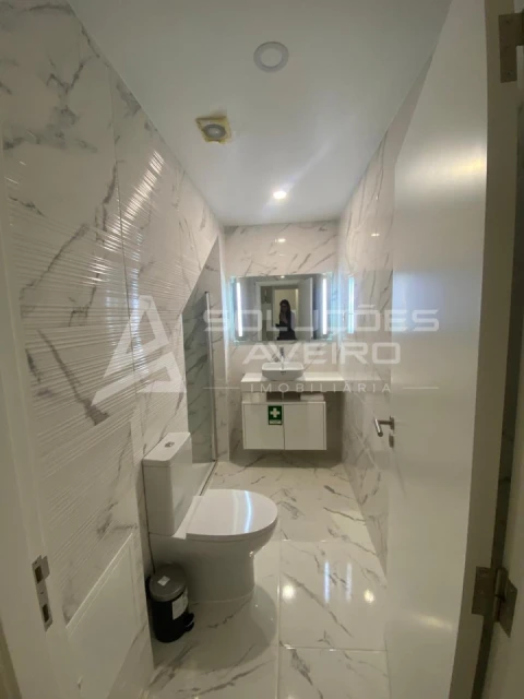 Apartamento T1 para Venda em Glória e Vera Cruz