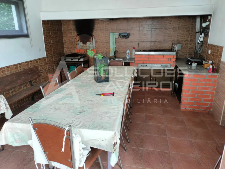 Moradia T4 para Venda em Aguada de Cima Foto 24