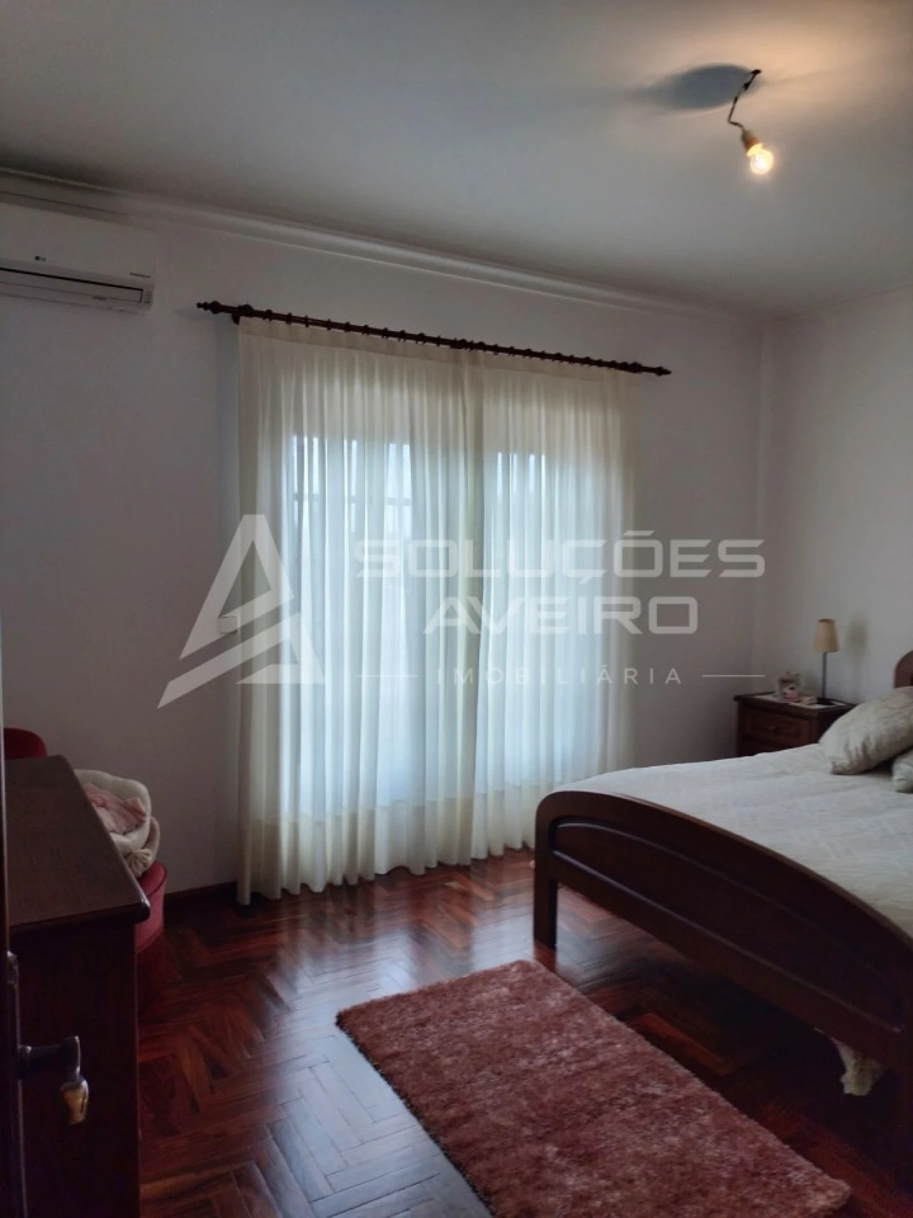 Moradia T4 para Venda em Aguada de Cima Foto 58