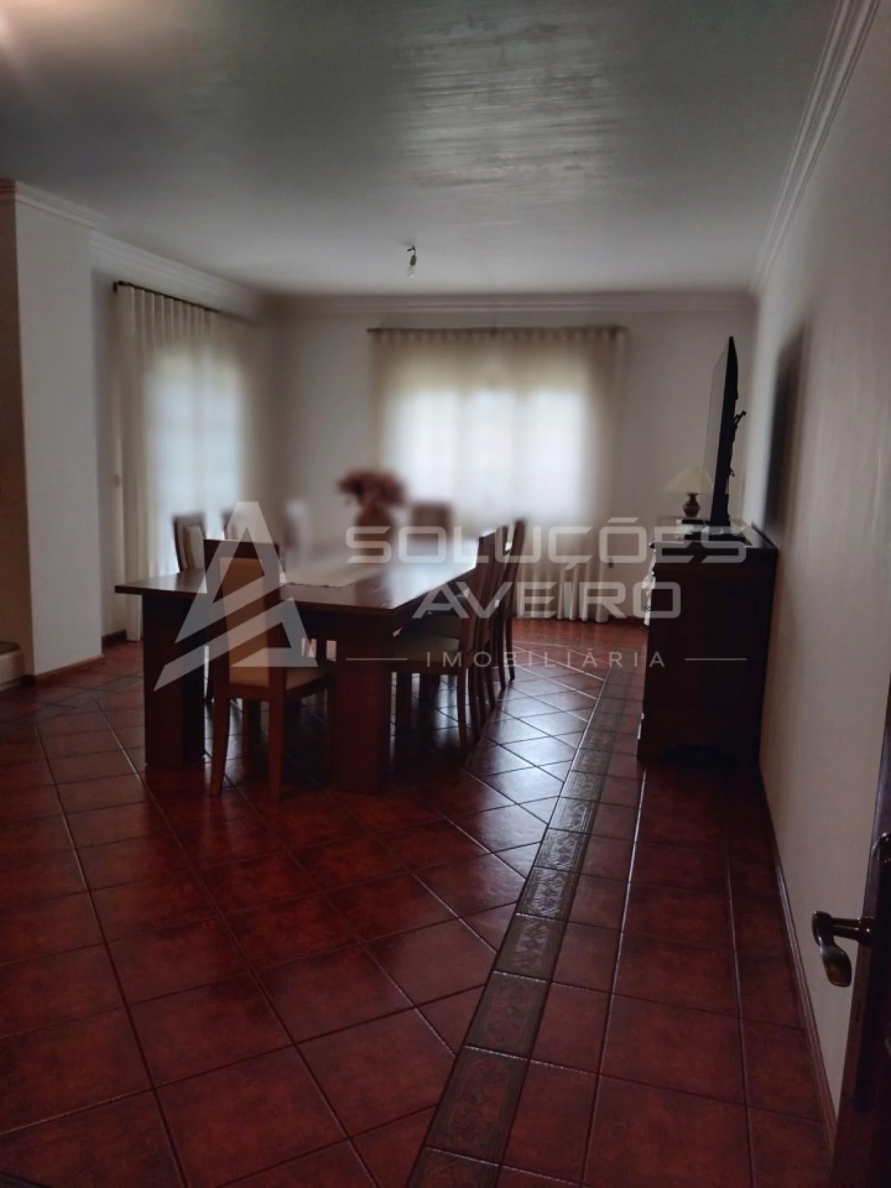 Moradia T4 para Venda em Aguada de Cima Foto 71