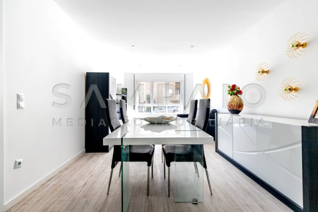 Apartamento T2 para Venda em Gondomar (São Cosme), Valbom e Jovim Foto 1