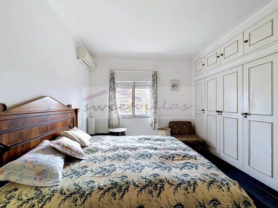 Apartamento T3 para Venda em Portimão Foto 14
