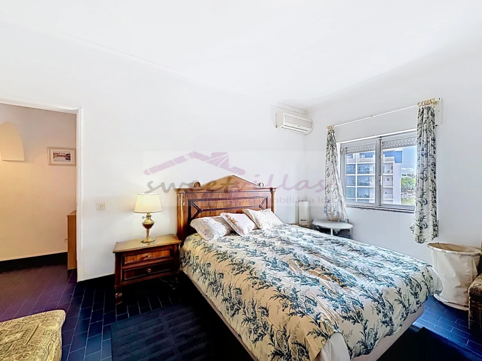 Apartamento T3 para Venda em Portimão Foto 17