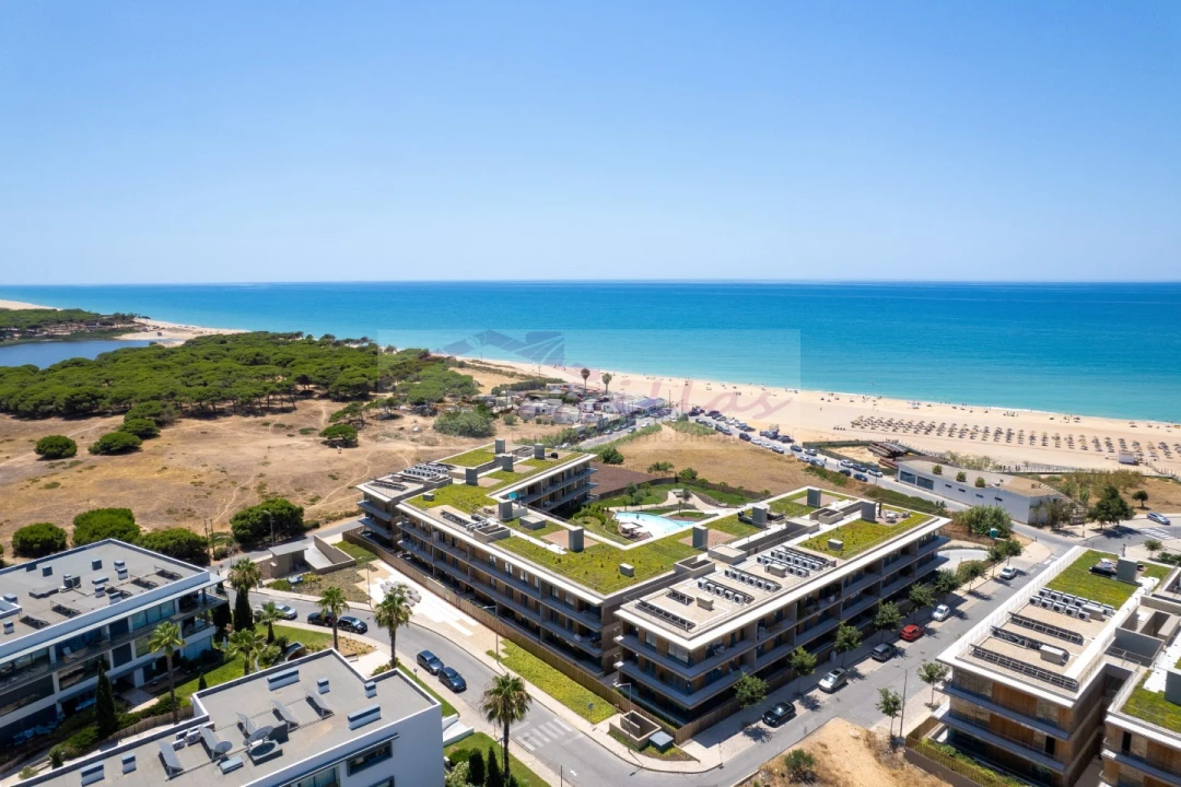 Apartamento T2 para Venda em Quarteira Foto 2