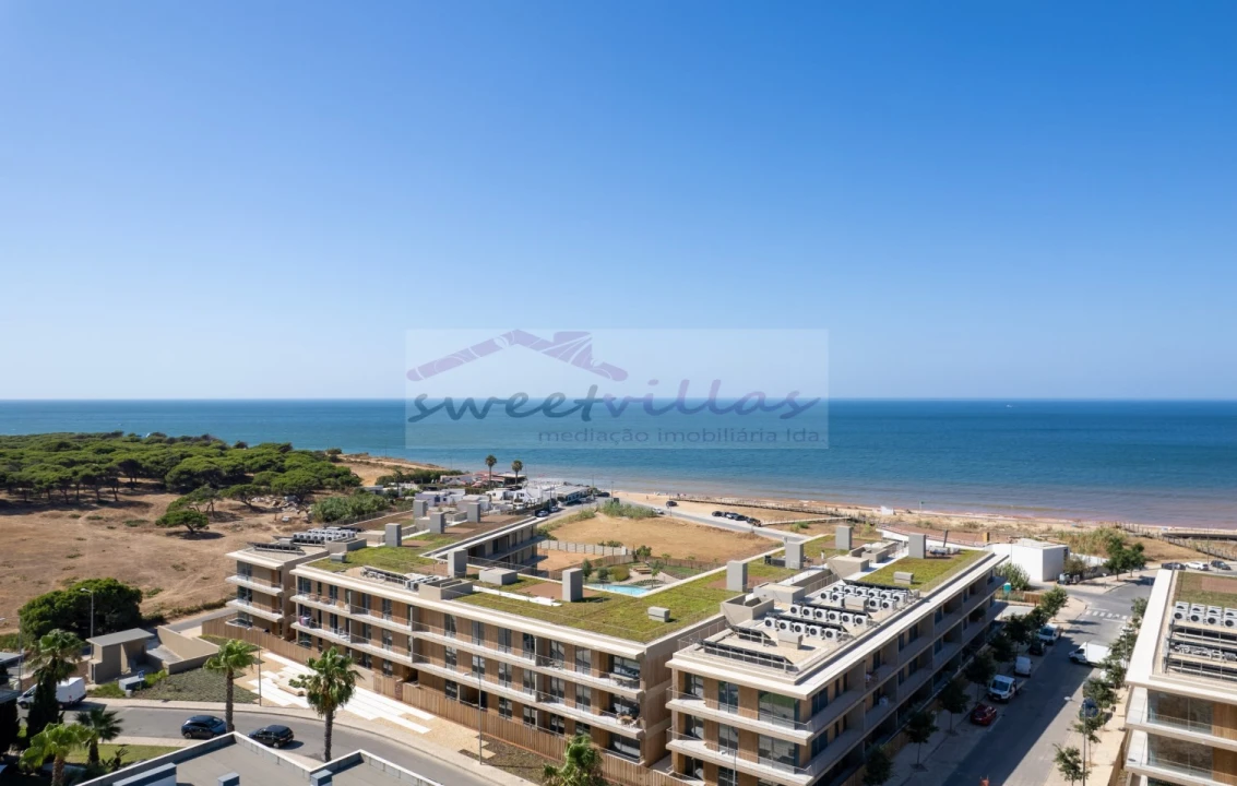 Apartamento T2 para Venda em Quarteira Foto 8
