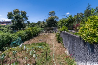 Moradia T5 para Venda em Pedroso e Seixezelo
