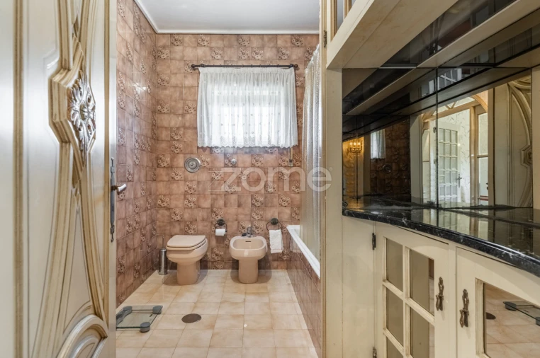 Moradia T5 para Venda em Pedroso e Seixezelo Foto 23