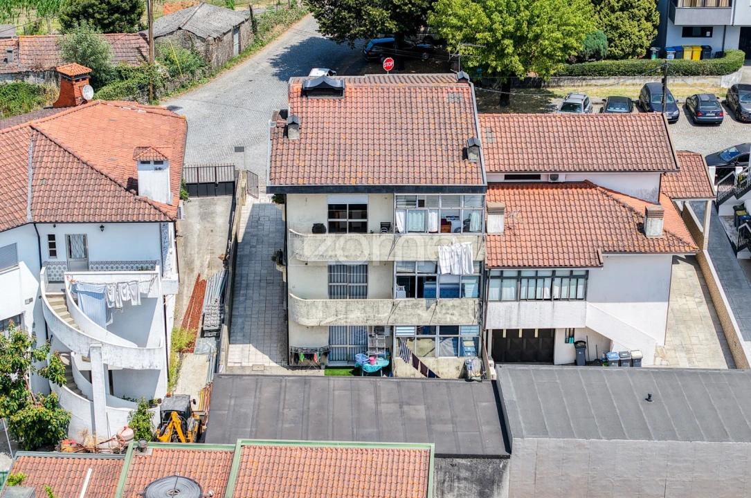 Apartamento T2 para Venda em Folgosa Foto 4