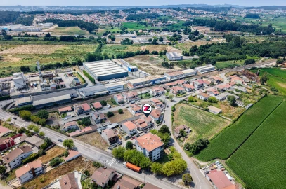 Apartamento T2 para Venda em Folgosa