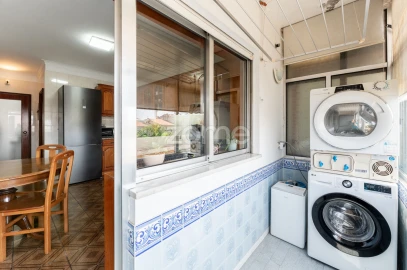 Apartamento T2 para Venda em Folgosa