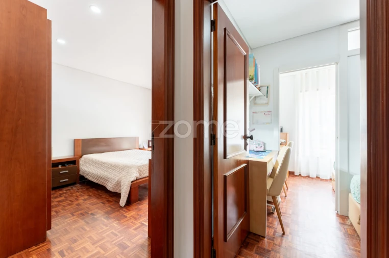 Apartamento T2 para Venda em Folgosa Foto 31