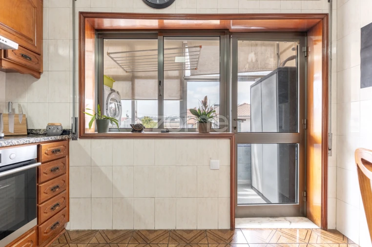 Apartamento T2 para Venda em Folgosa Foto 28