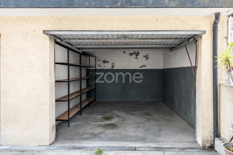 Apartamento T2 para Venda em Folgosa Foto 45