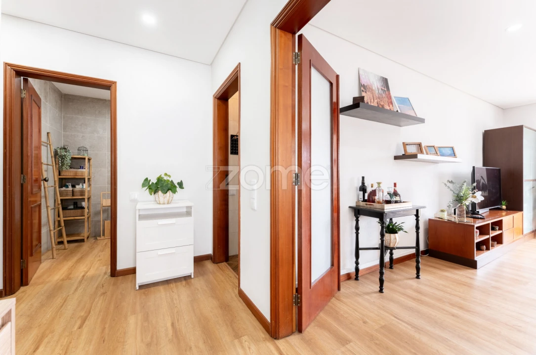 Apartamento T2 para Venda em Folgosa Foto 19