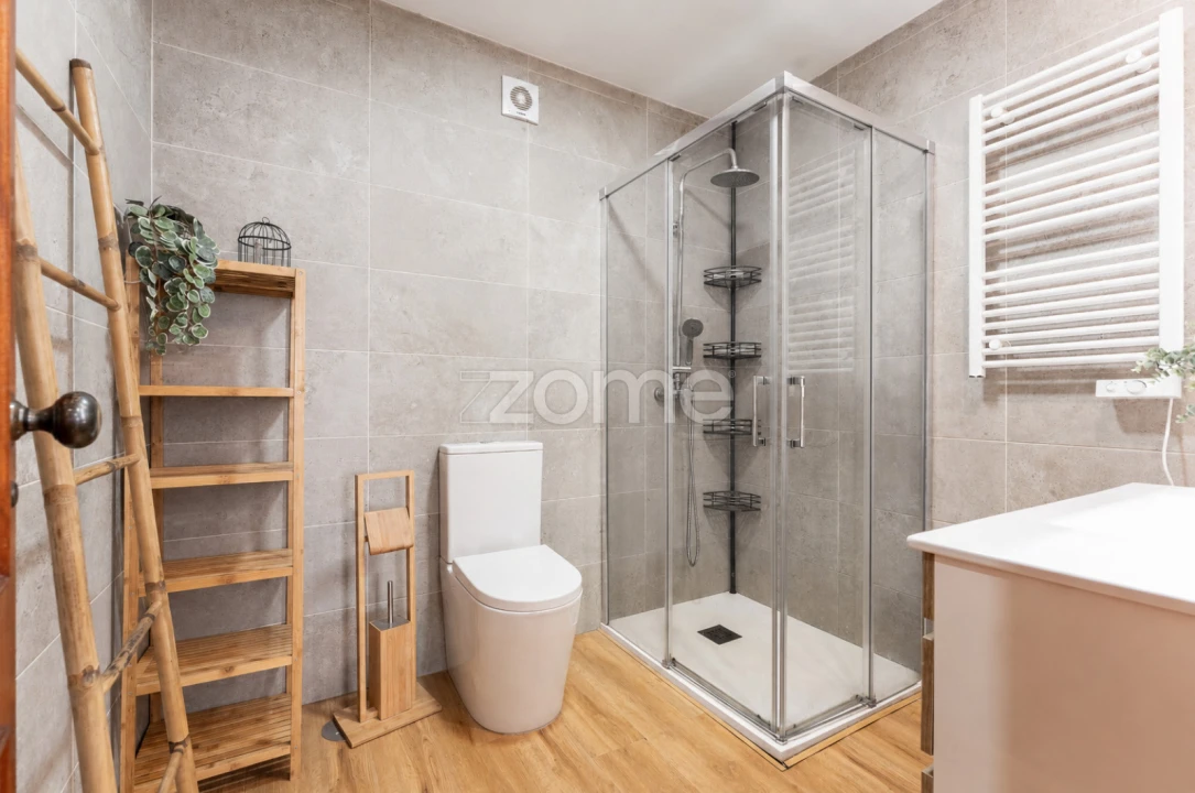 Apartamento T2 para Venda em Folgosa Foto 20