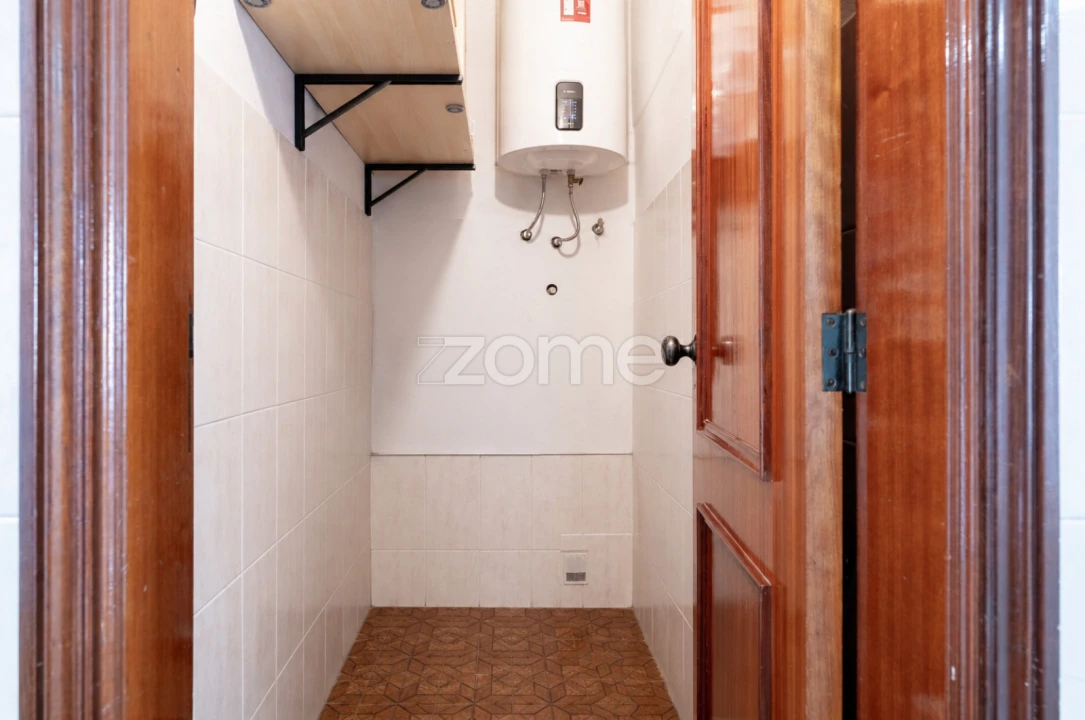 Apartamento T2 para Venda em Folgosa Foto 27