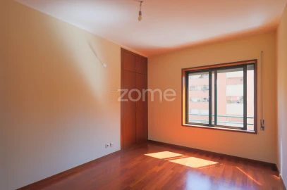 Apartamento T2 para Venda em São Vitor (Braga)