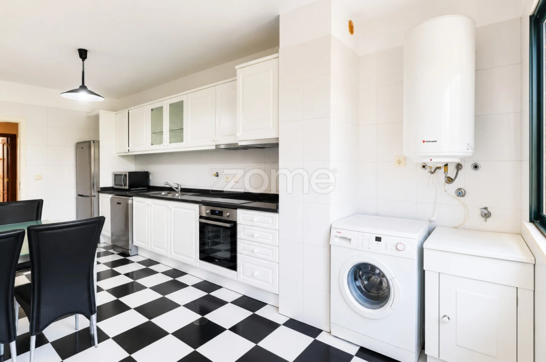 Apartamento T2 para Venda em São Vitor (Braga) Foto 12