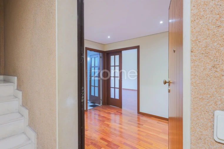 Apartamento T2 para Venda em São Vitor (Braga) Foto 6