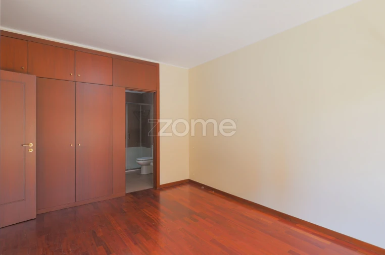 Apartamento T2 para Venda em São Vitor (Braga) Foto 30