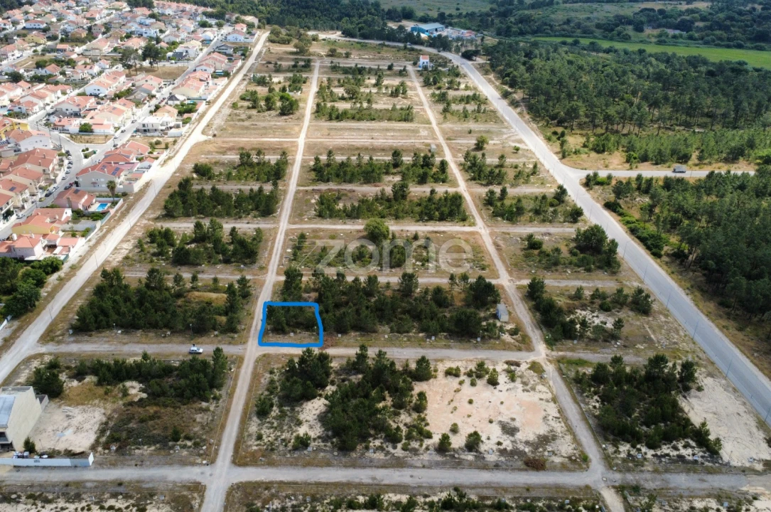 Terreno para Venda em Quinta do Conde Foto 1