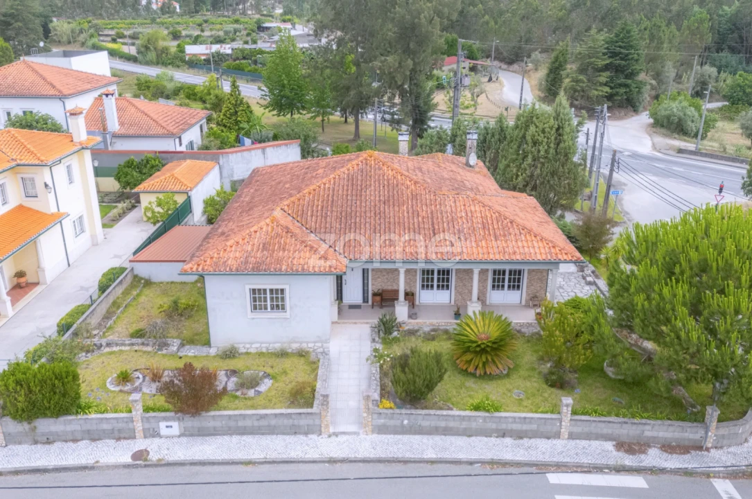 Moradia T3 para Venda em Ançã Foto 1