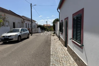 Moradia T2 para Venda em São Facundo e Vale das Mós