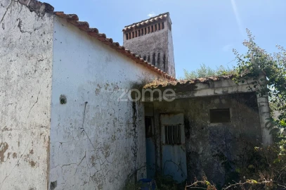Moradia T2 para Venda em São Facundo e Vale das Mós