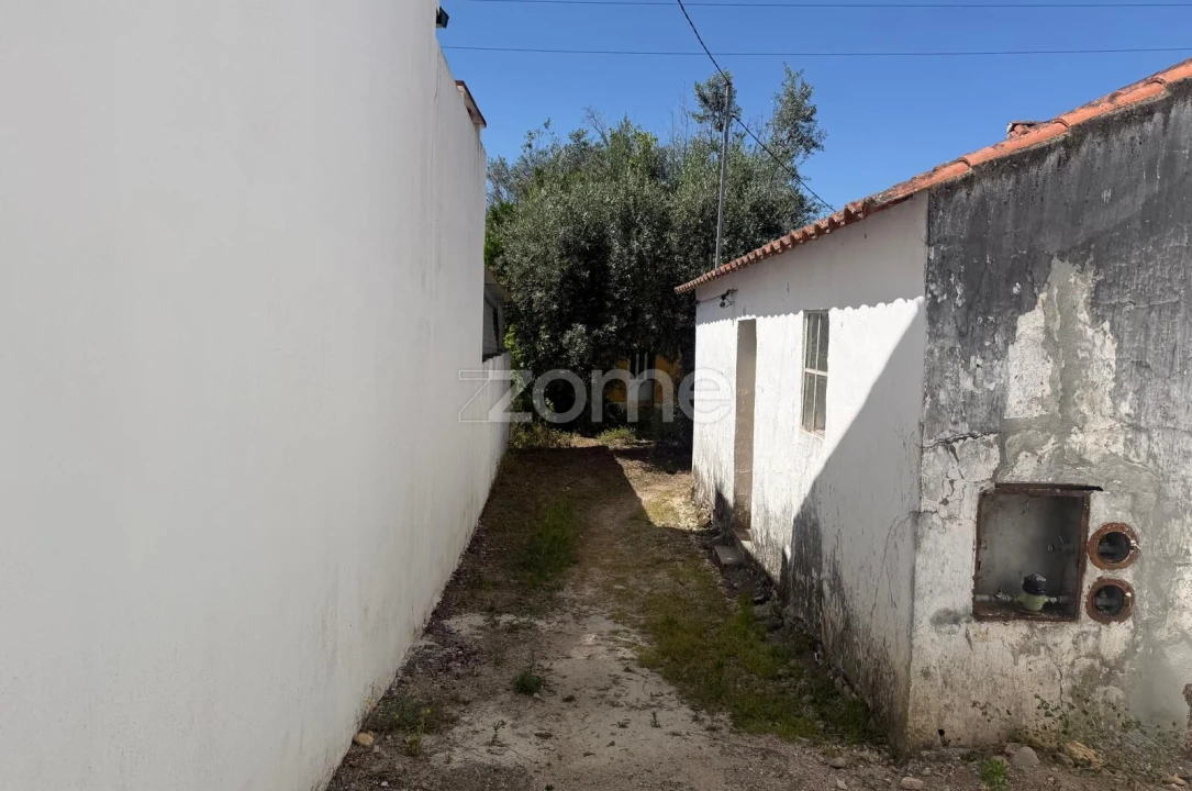Moradia T2 para Venda em São Facundo e Vale das Mós Foto 6