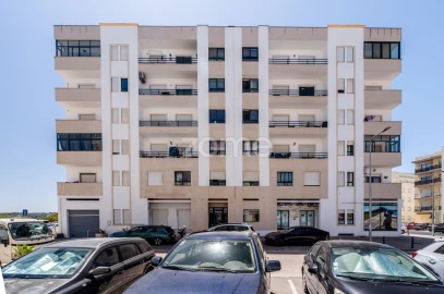 Apartamento T3 para Venda em Lagoa e Carvoeiro