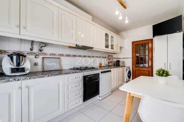 Apartamento T3 para Venda em Lagoa e Carvoeiro Foto 5