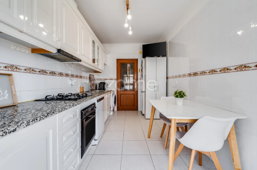 Apartamento T3 para Venda em Lagoa e Carvoeiro Foto 6